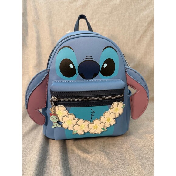 NWT Loungefly Stitch with Lei mini backpack